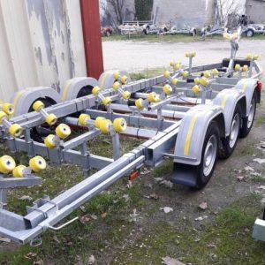 Remorque bateau NAVICA triple essieux