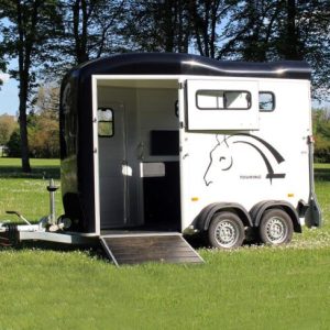 Van Touring One Cheval Liberté